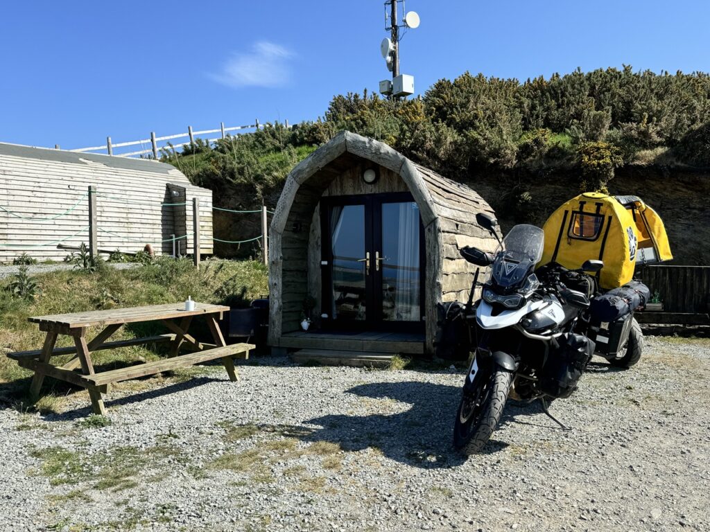 A walesi pod, amiben laktunk.